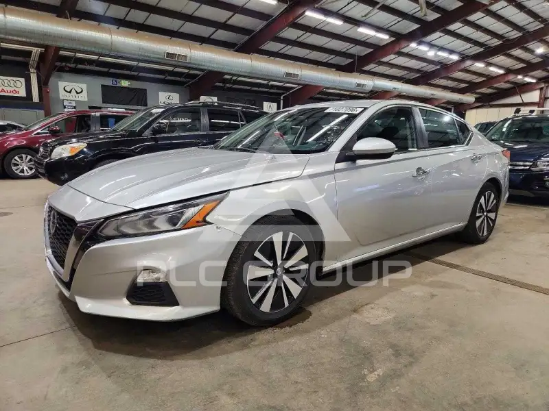 2021 Nissan ALTIMA фото