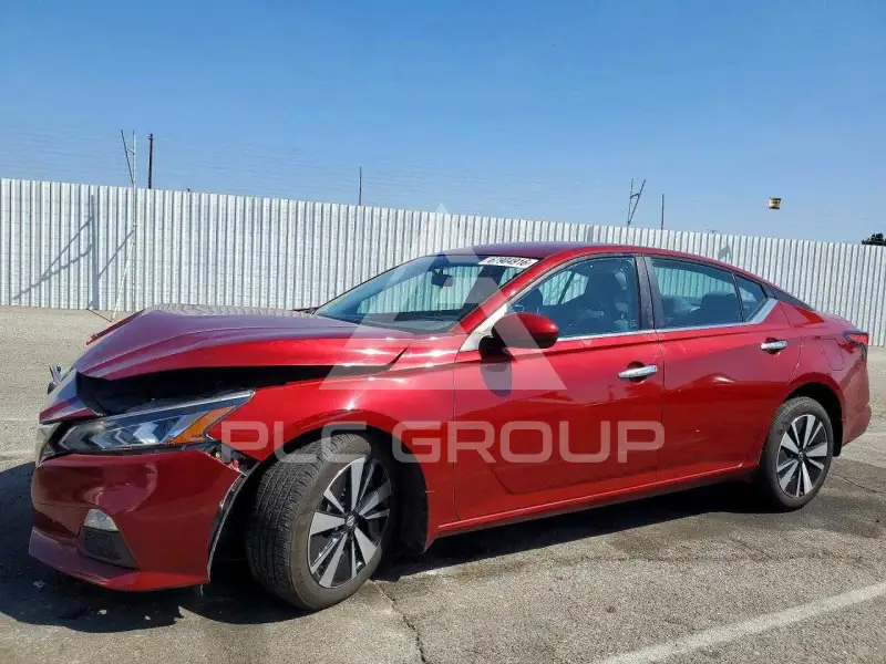 2021 Nissan ALTIMA photo
