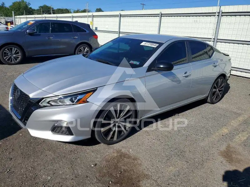 2021 Nissan ALTIMA photo