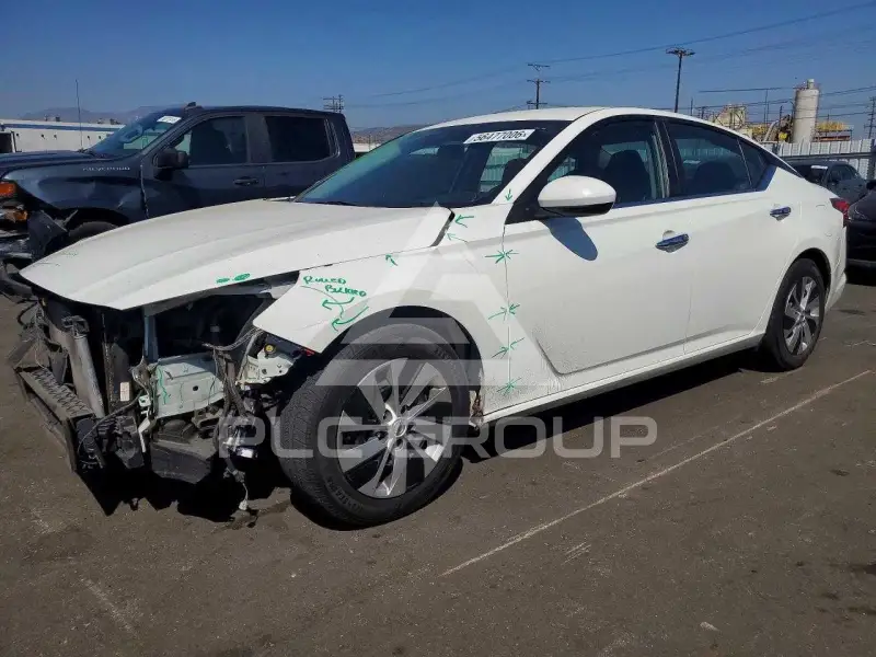 2021 Nissan ALTIMA фото