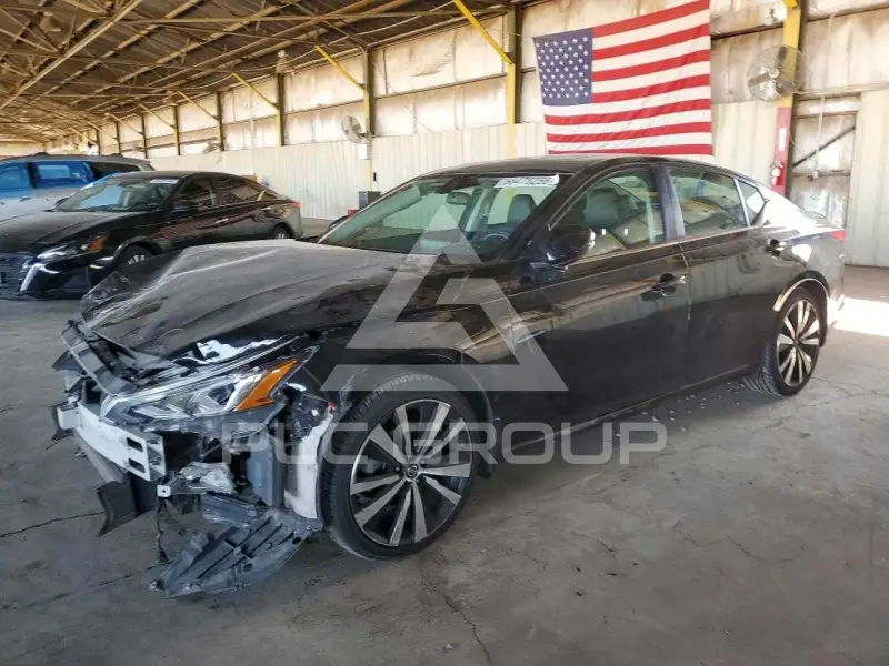 2021 Nissan ALTIMA photo