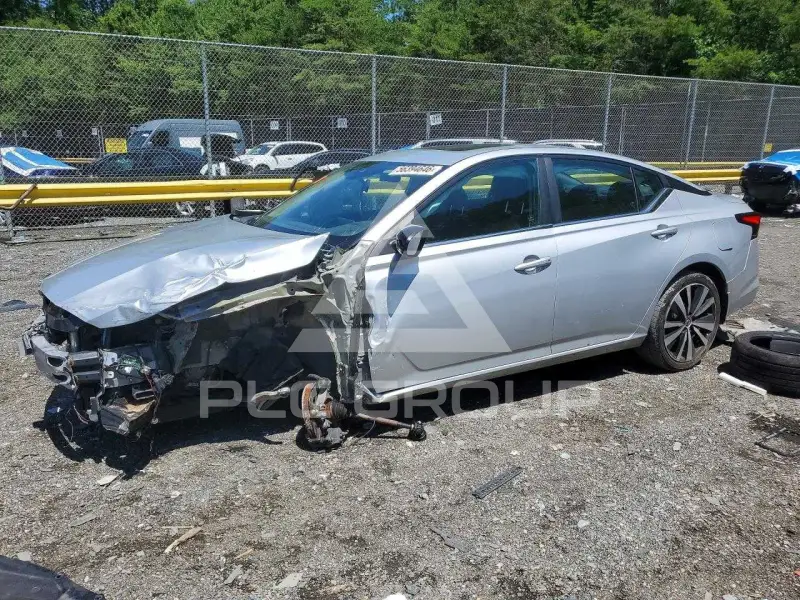 2021 Nissan ALTIMA photo