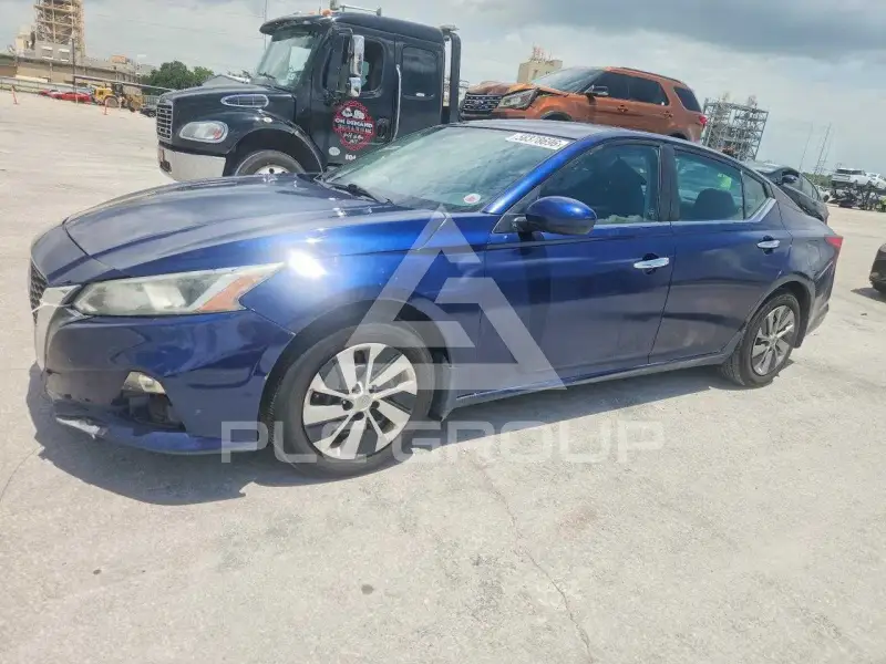 2021 Nissan ALTIMA photo