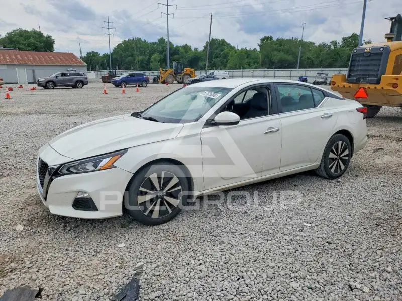 2021 Nissan ALTIMA фото