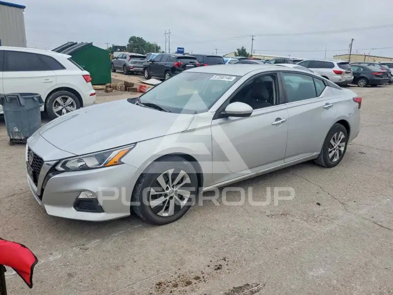 2021 Nissan ALTIMA photo
