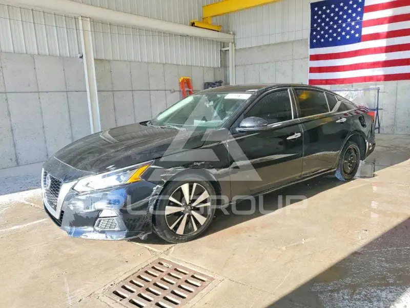 2021 Nissan ALTIMA фото