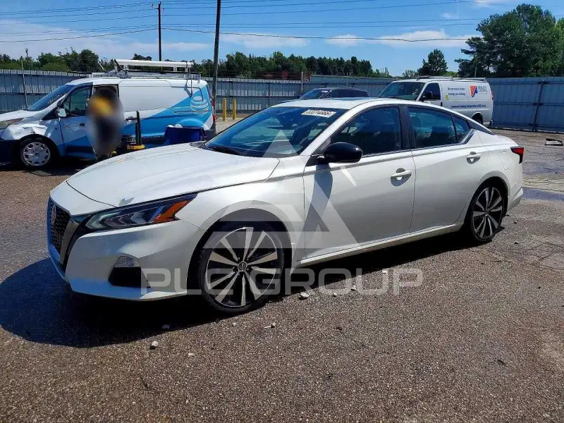 2021 Nissan ALTIMA photo