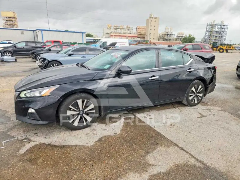 2021 Nissan ALTIMA фото