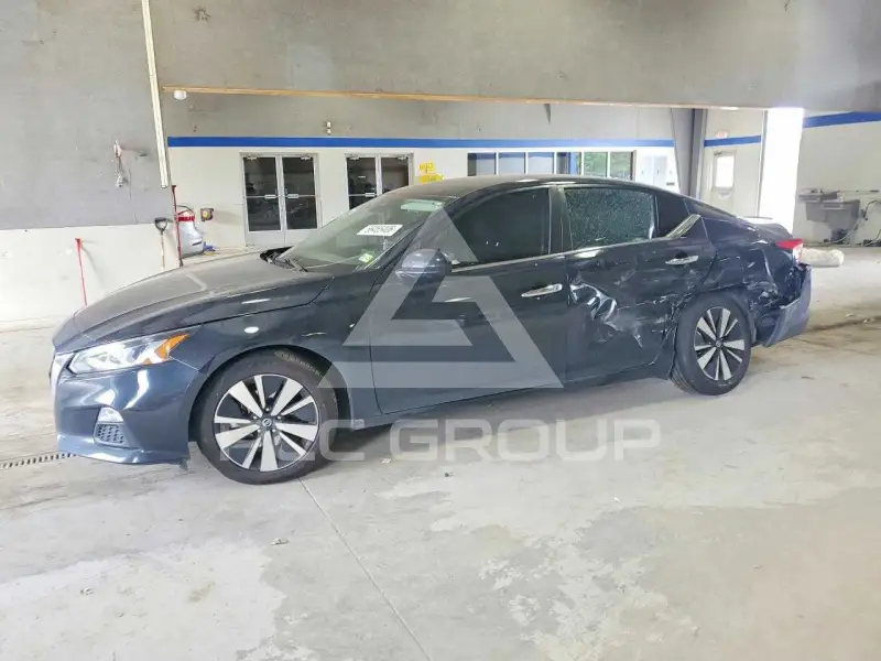 2021 Nissan ALTIMA фото