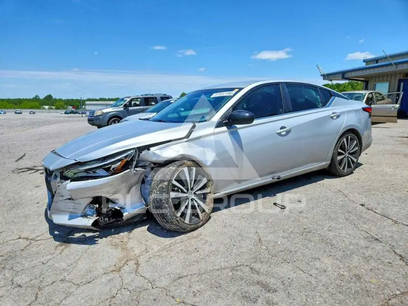 2021 Nissan ALTIMA фото