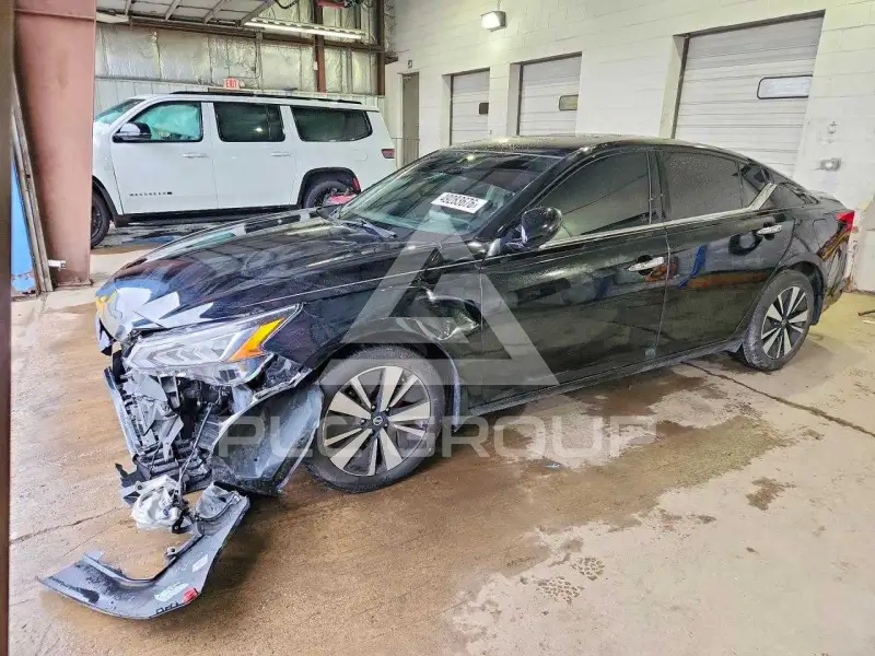 2021 Nissan ALTIMA фото