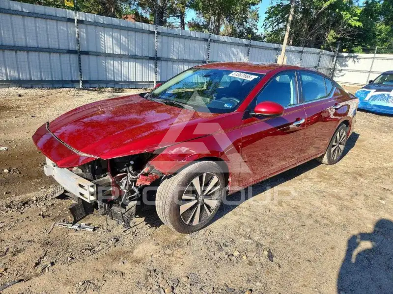 2021 Nissan ALTIMA фото