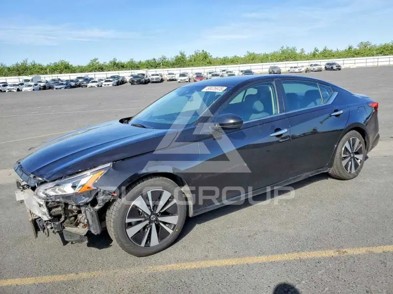 2021 Nissan ALTIMA фото