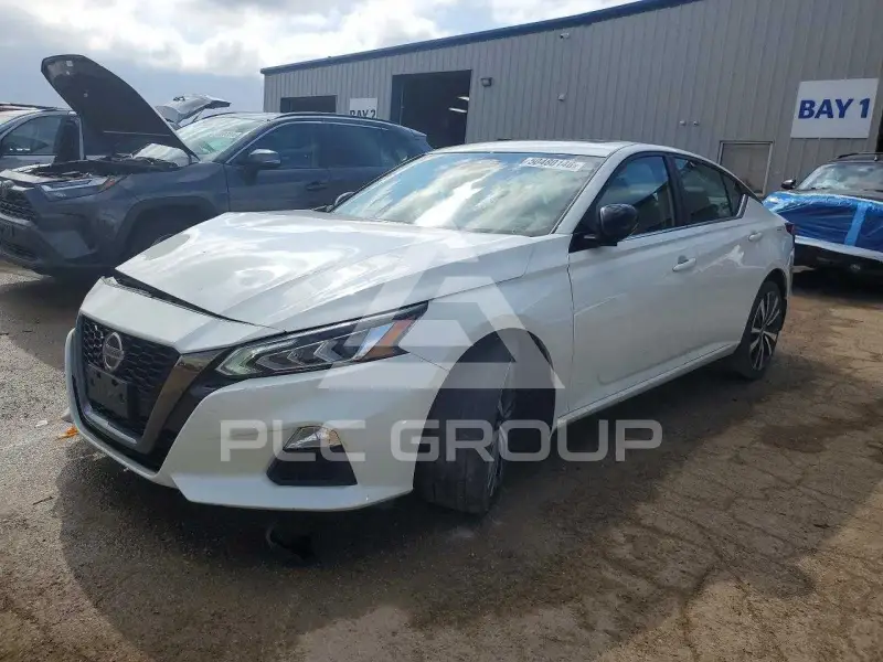 2021 Nissan ALTIMA фото