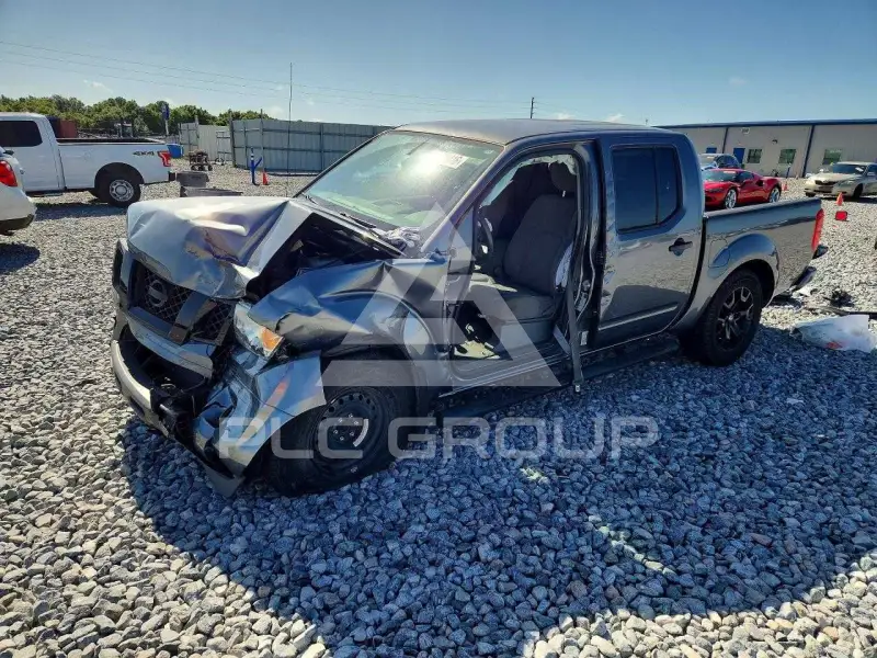 2021 Nissan FRONTIER фото