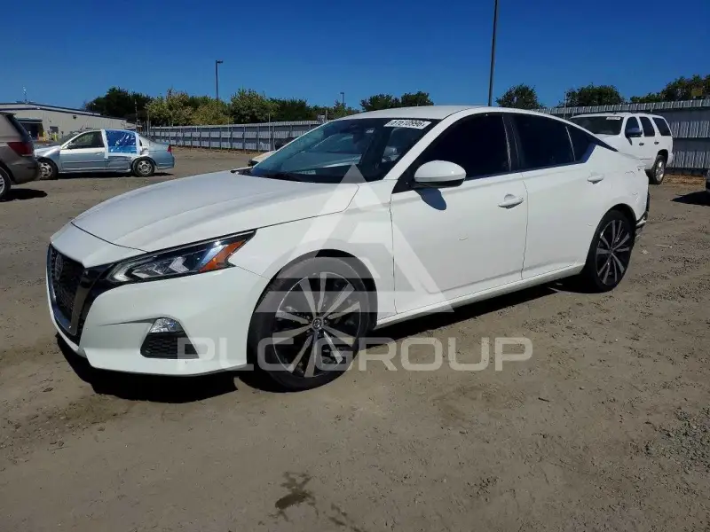 2021 Nissan ALTIMA фото