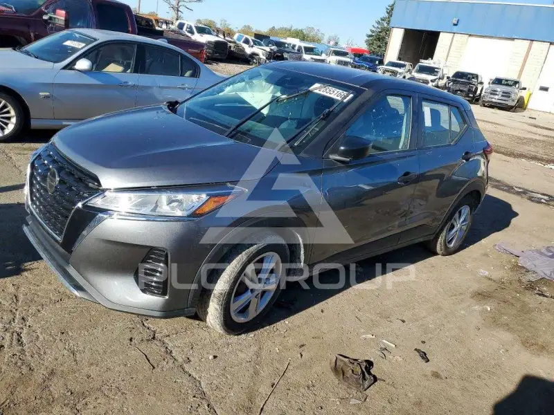 2021 Nissan KICKS photo