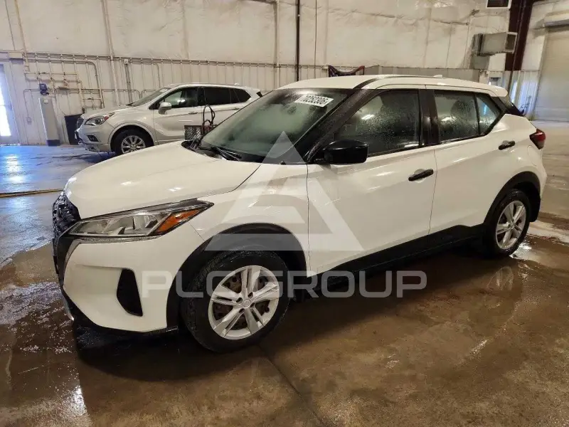 2021 Nissan KICKS photo