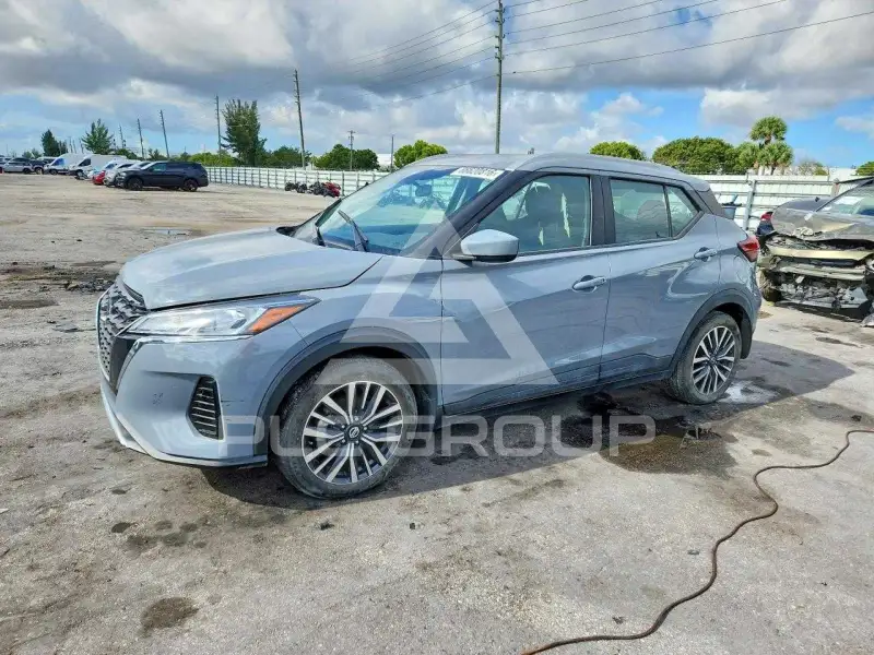 2021 Nissan KICKS фото