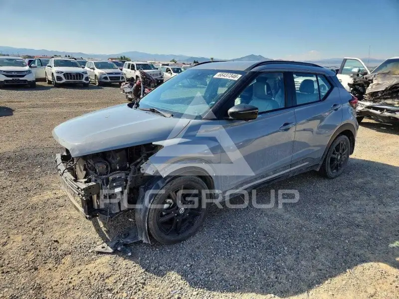 2021 Nissan KICKS photo
