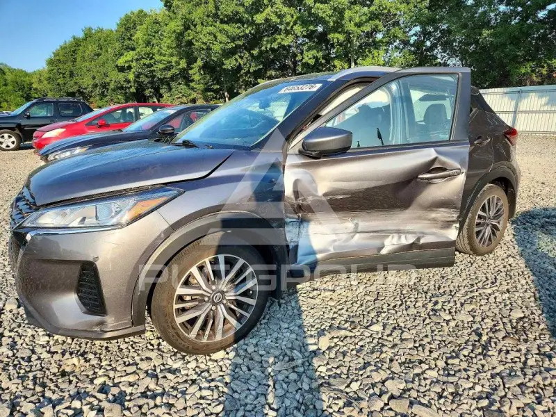 2021 Nissan KICKS фото