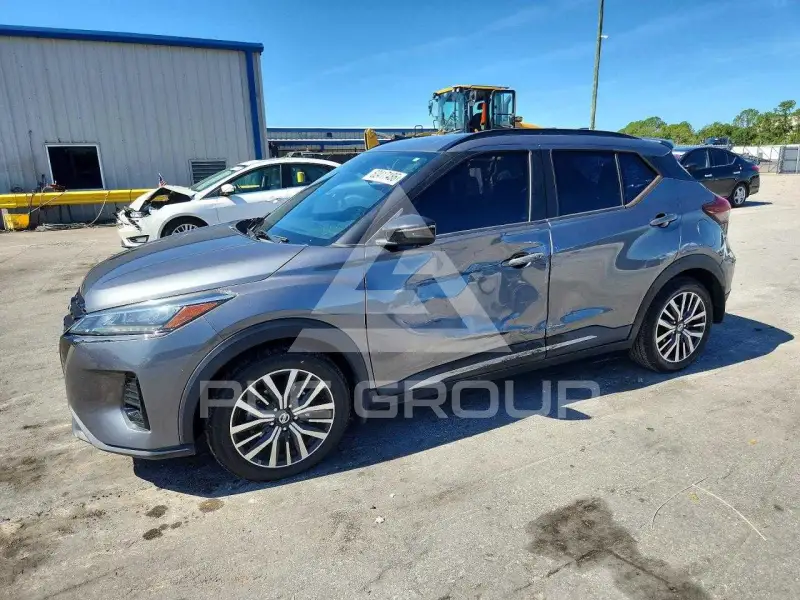 2021 Nissan KICKS фото