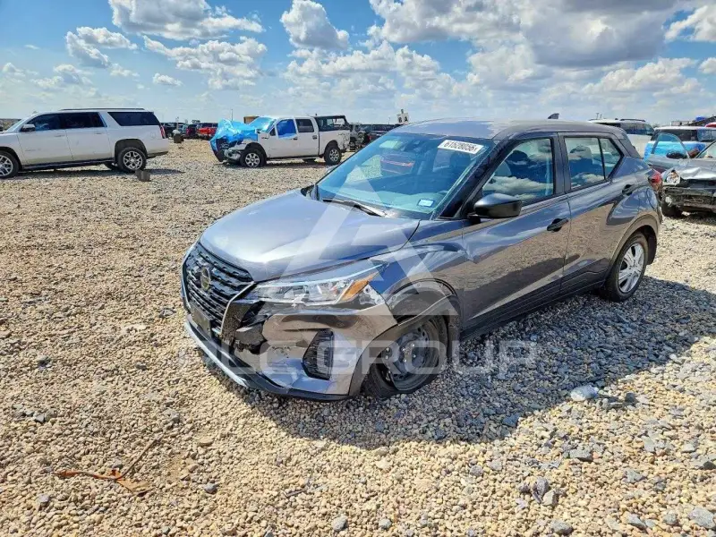 2021 Nissan KICKS фото