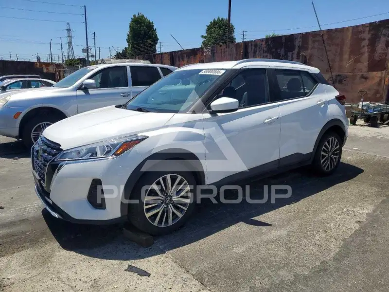 2021 Nissan KICKS фото