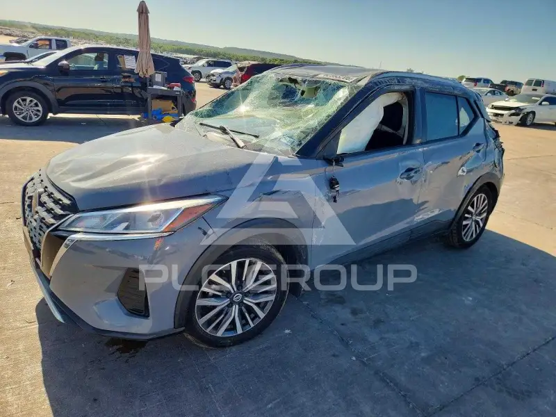 2021 Nissan KICKS photo