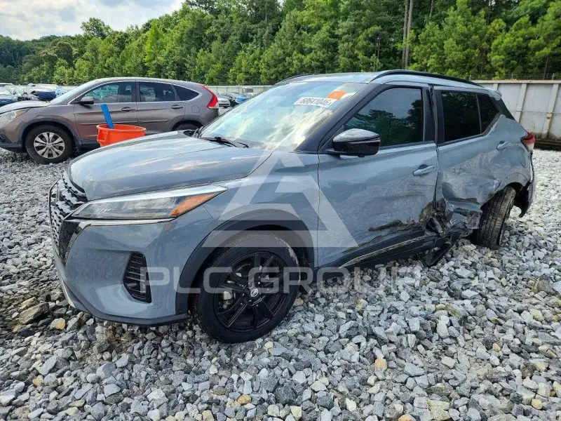 2021 Nissan KICKS фото