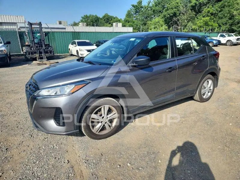 2021 Nissan KICKS фото