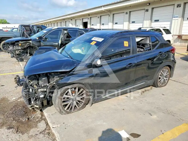 2021 Nissan KICKS photo