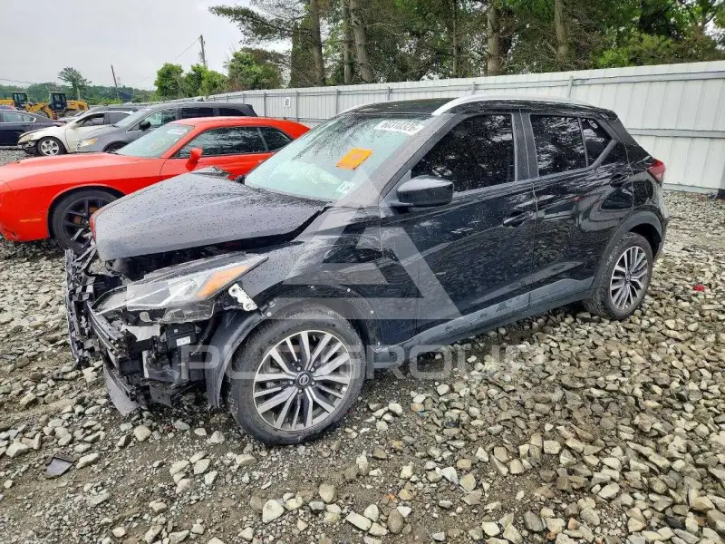 2021 Nissan KICKS фото