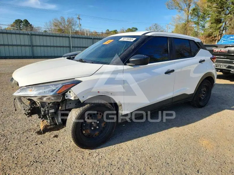 2021 Nissan KICKS фото