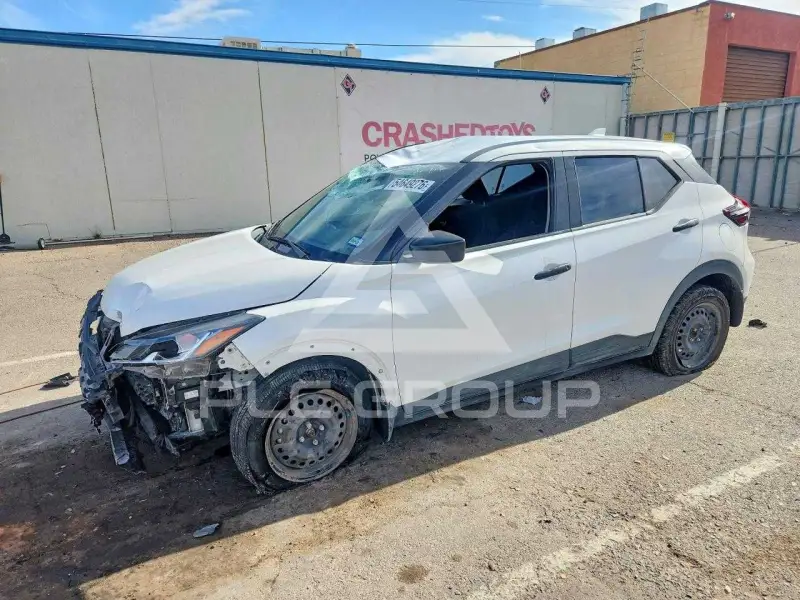 2021 Nissan KICKS фото