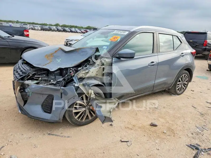 2021 Nissan KICKS photo