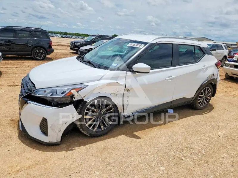 2021 Nissan KICKS фото
