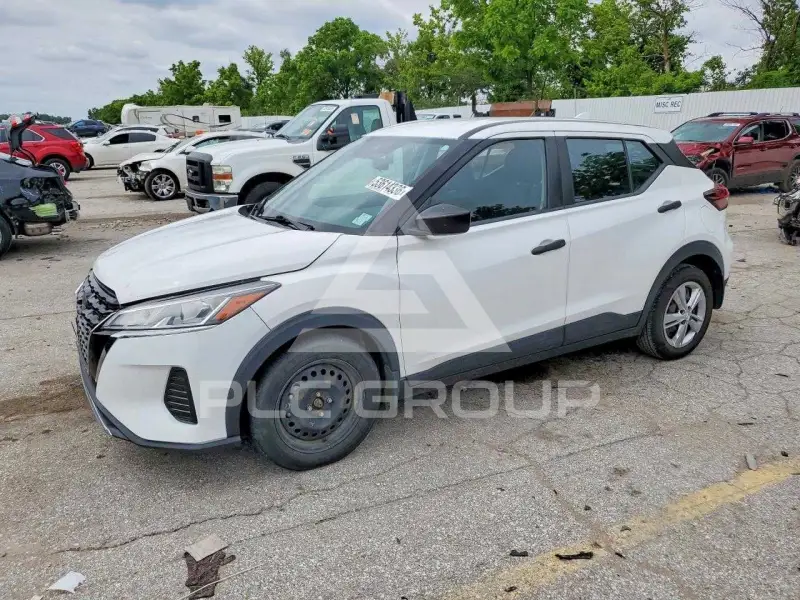 2021 Nissan KICKS photo