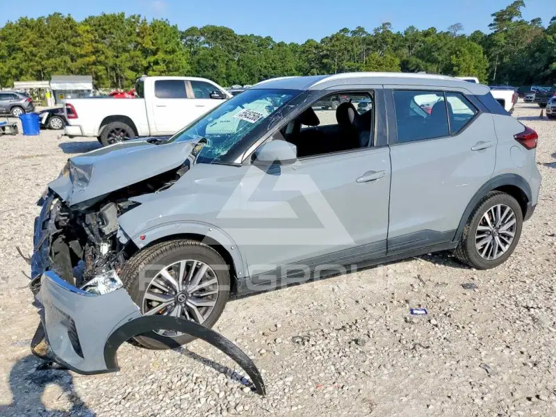 2021 Nissan KICKS фото