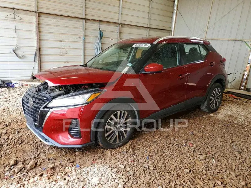 2021 Nissan KICKS photo