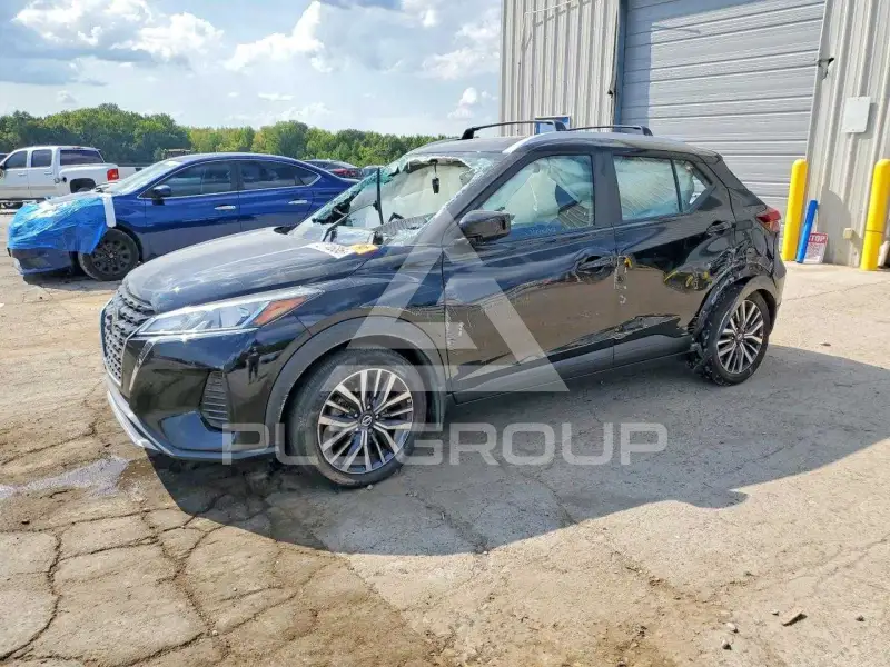 2021 Nissan KICKS photo