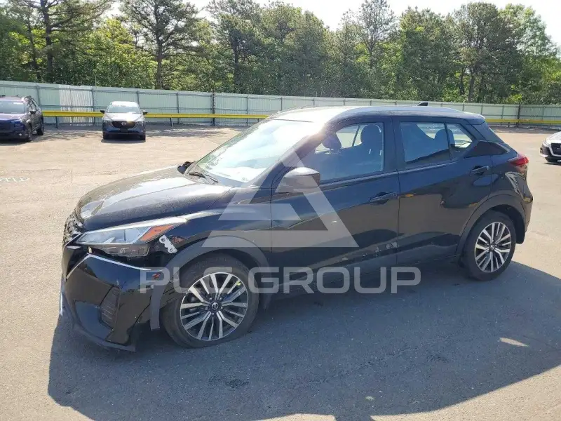 2021 Nissan KICKS фото