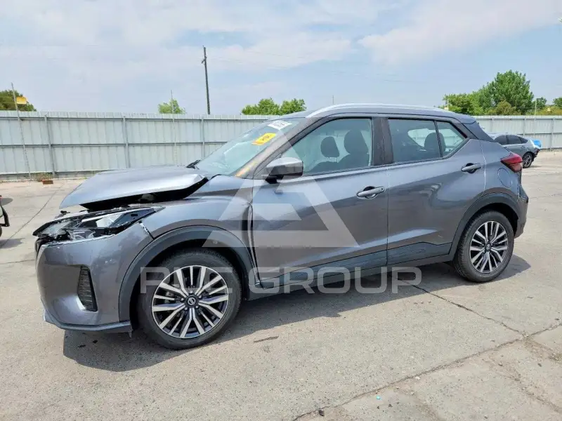 2021 Nissan KICKS photo