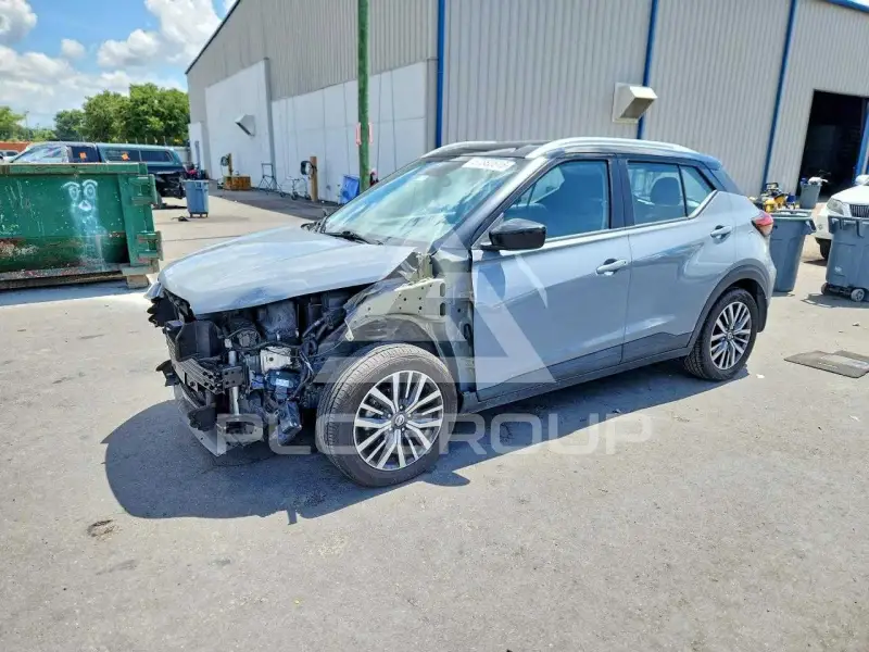 2021 Nissan KICKS photo