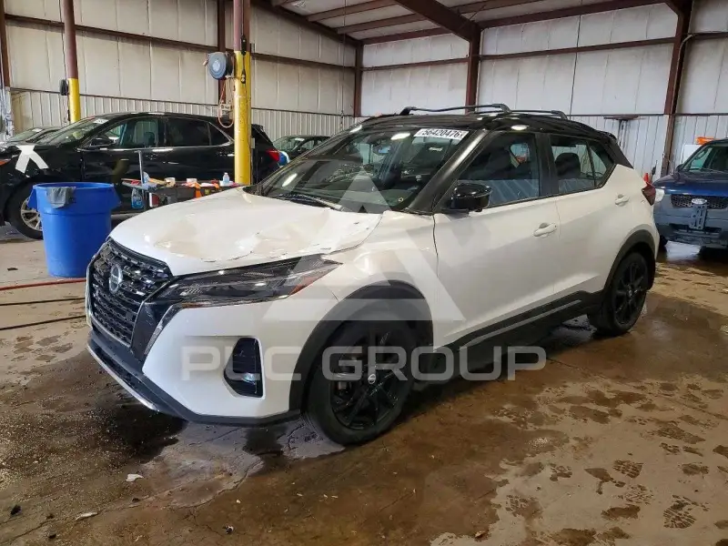 2021 Nissan KICKS фото