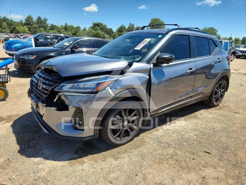 2021 Nissan KICKS photo