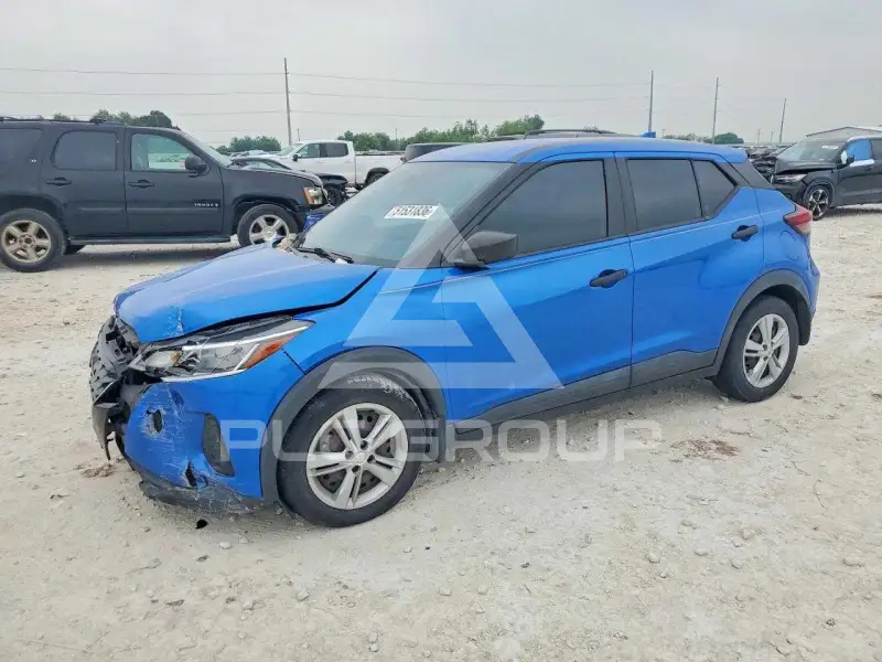 2021 Nissan KICKS photo