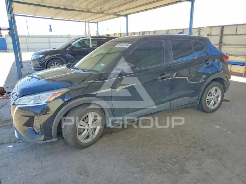 2021 Nissan KICKS photo