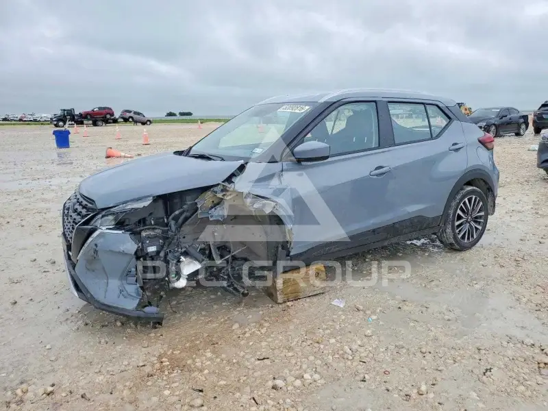 2021 Nissan KICKS фото