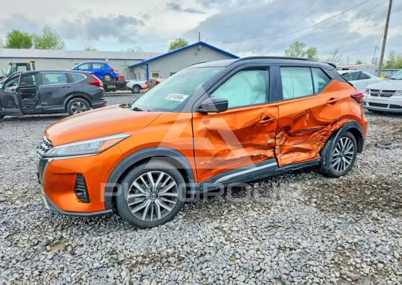 2021 Nissan KICKS фото